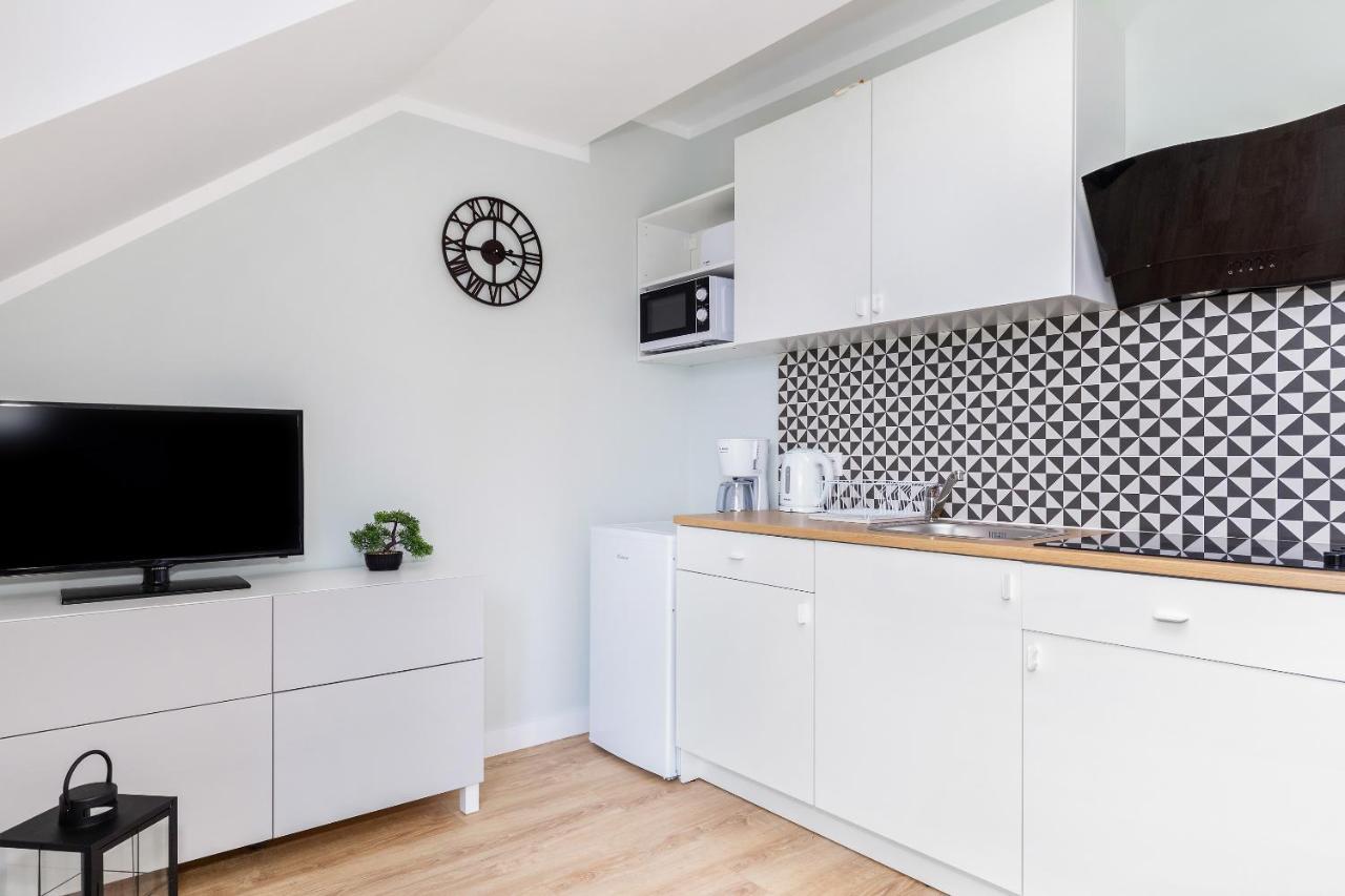 Oscar Apartment เรวัล ภายนอก รูปภาพ