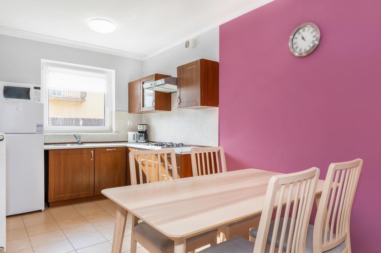 Oscar Apartment เรวัล ภายนอก รูปภาพ