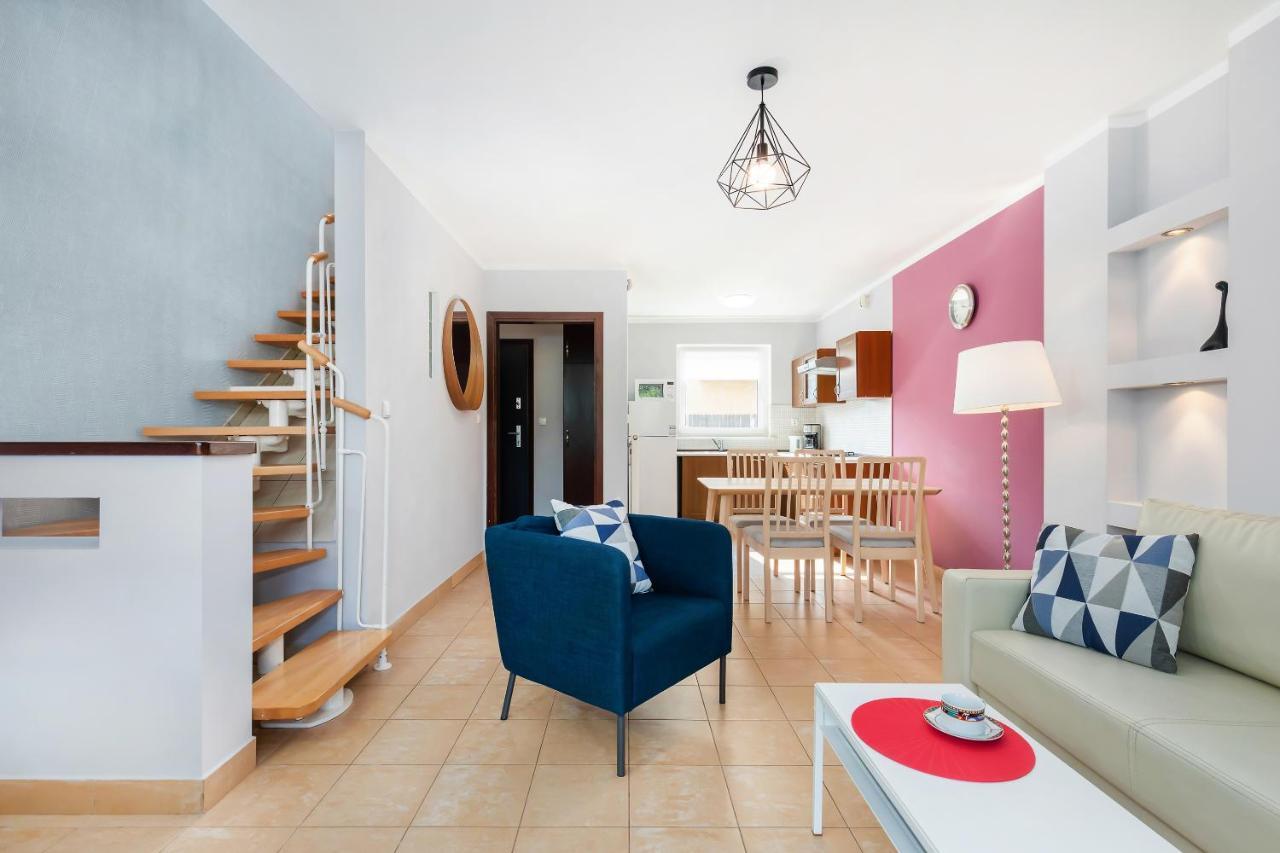 Oscar Apartment เรวัล ภายนอก รูปภาพ