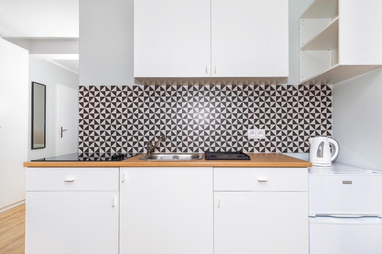Oscar Apartment เรวัล ภายนอก รูปภาพ