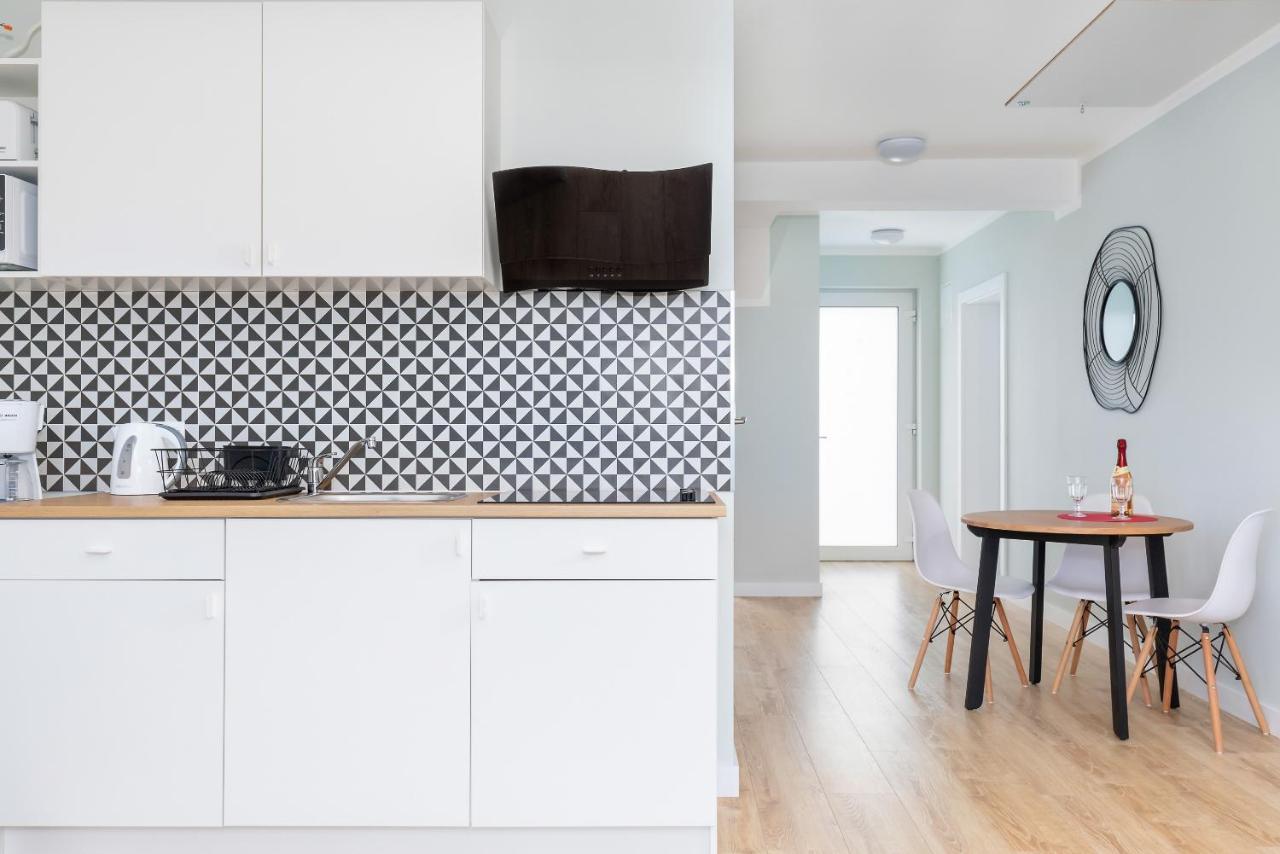Oscar Apartment เรวัล ภายนอก รูปภาพ